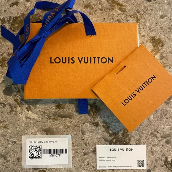 Louis Vuitton Gold and Brown Bracelet - Picture 8 of 9